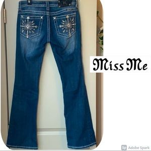MissMe | Bootcut Denim Jeans • 28